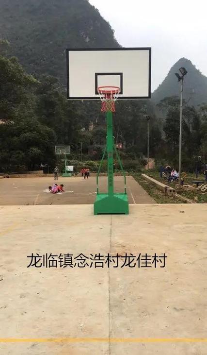 籃球架的發展與演變 從桃籃到智能籃筐